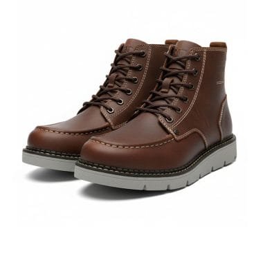 bota caterpillar, bota cat homem, bota caterpillar covert, bota em pele homem, botas robustas homem, botas trabalho homem, botas casuais homem, calçado caterpillar, botas resistentes homem, botas confortáveis homem, botas pele castanha, cat footwear homem