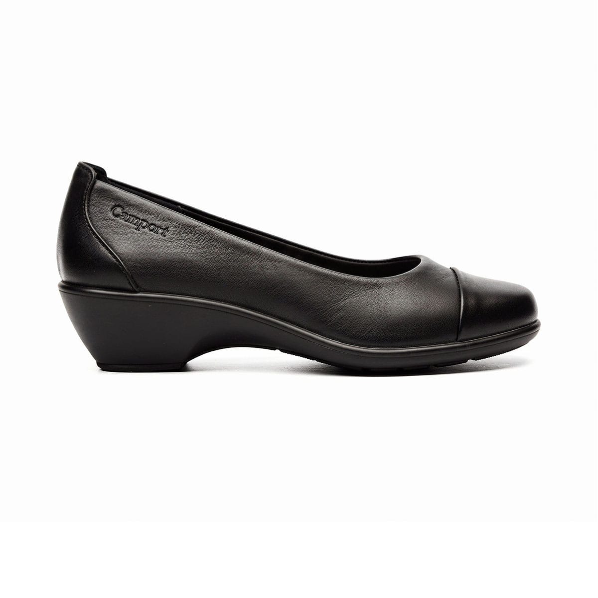 Detalhe Pele Sabrina Camport Preta Pormenor do material em pele de qualidade que garante durabilidade e conforto ao caminhar.