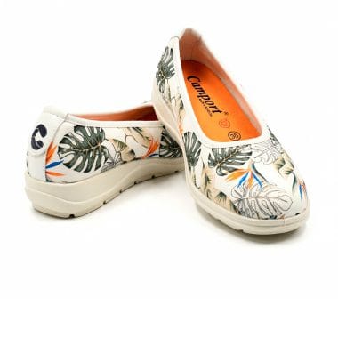sabrina tropical camport tecido estampado, sabrina senhora tecido tropical claro, detalhe padrão tropical sabrina camport, sabrina leve conforto senhora