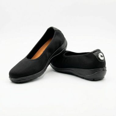 sabrina dress conforto camport tecido preto, sabrina preta conforto senhora camport, detalhe lateral sabrina camport tecido, sabrina confortável uso diário