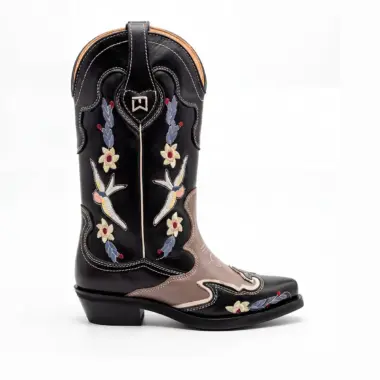 Botas cowboy femininas bordadas em pele para mulher vista lateral