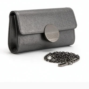 Clutch Miriade Shine em eco pele com brilho