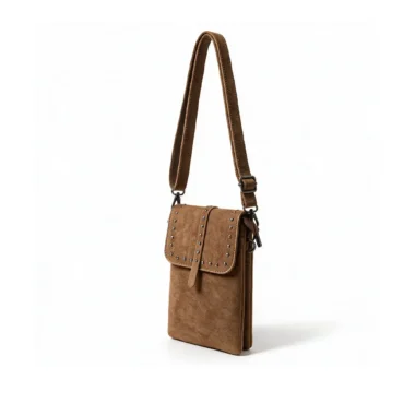 Carteira Tiracolo Suede com Tachas Camel